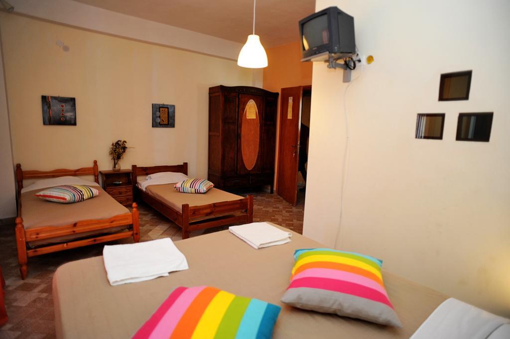 Pansion Andreas Apartament Tínos Pokój zdjęcie
