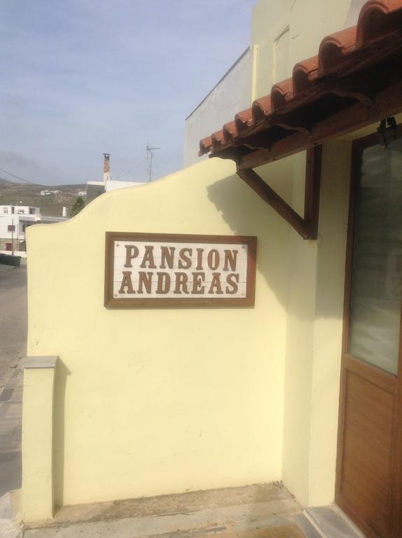 Pansion Andreas Apartament Tínos Zewnętrze zdjęcie